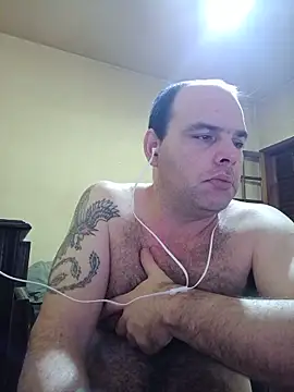 Safado700 online show from May 2026 02:41:01 AM