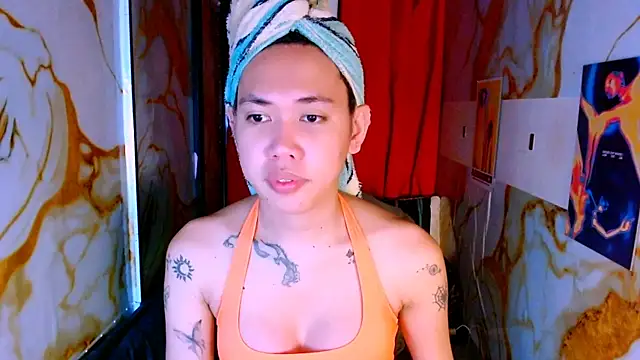 Snapshot of empressqueen_zoe chatting on June 2026 02:45:02 PM empressqueen zoe online show from June 2026 02:45:02 PM