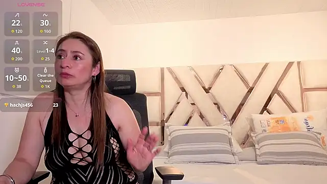 Snapshot of kellygrace_vg chatting on June 2026 07:26:02 PM kellygrace vg online show from June 2026 07:26:02 PM