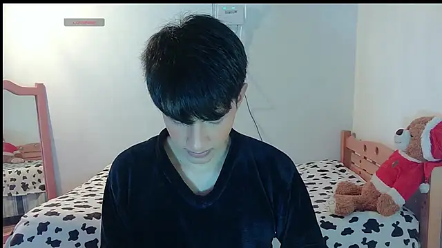 Snapshot of phuwin_bj chatting on June 2026 06:40:01 AM phuwin bj online show from June 2026 06:40:01 AM