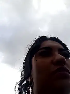 Perla-stone1 online show from May 2026 09:21:02 PM