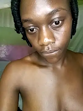 Paulahaze online show from July 2026 07:57:02 PM