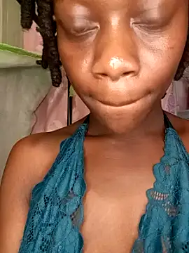 Paulahaze online show from June 2026 09:10:02 PM