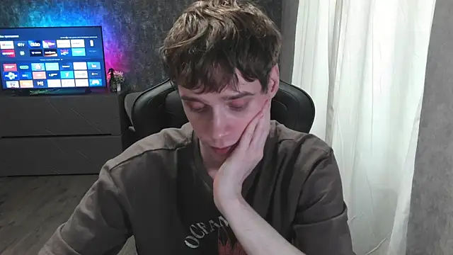 Snapshot of Gaarty chatting on July 2026 03:14:01 AM Gaarty online show from July 2026 03:14:01 AM