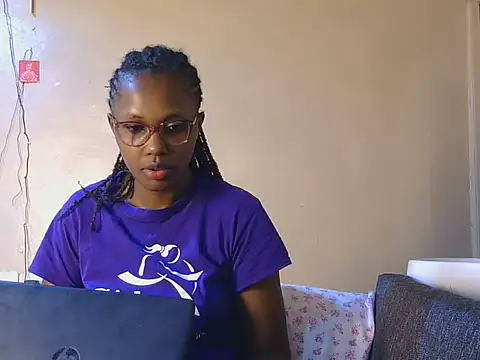 Snapshot of Littlemissbarbie chatting on May 2026 02:31:02 AM Littlemissbarbie online show from May 2026 02:31:02 AM