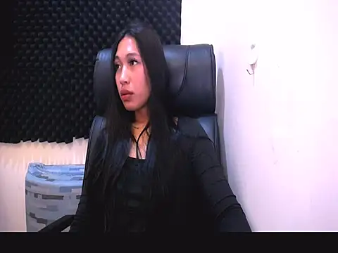 sexyasiancock yllana online show from June 2026 01:50:02 AM
