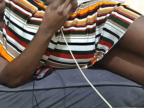 Snapshot of DripDiva chatting on June 2026 09:20:02 PM DripDiva online show from June 2026 09:20:02 PM