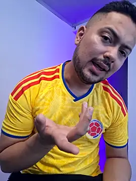 ORTIZ96hot online show from June 2026 03:18:02 PM