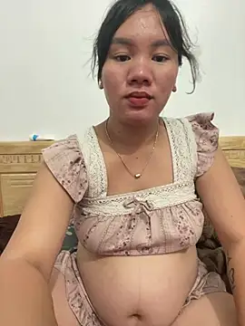 Snapshot of Suki-love chatting on June 2026 03:50:01 PM Suki-love online show from June 2026 03:50:01 PM