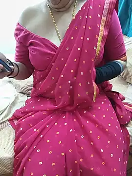 Snapshot of kavyabhabhi chatting on June 2026 08:45:02 AM kavyabhabhi online show from June 2026 08:45:02 AM