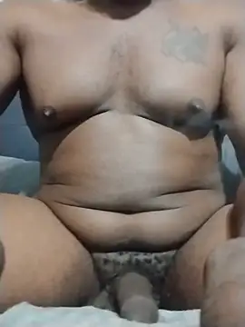 Tremainebigg online show from June 2026 08:08:02 PM