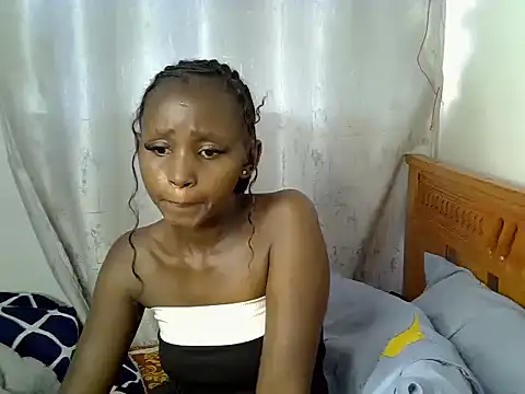 Snapshot of miss_berry01 chatting on May 2026 08:24:01 AM miss berry01 online show from May 2026 08:24:01 AM