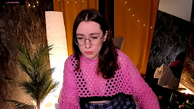 Snapshot of polly_pop_ chatting on July 2026 02:45:01 AM polly pop online show from July 2026 02:45:01 AM