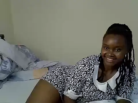 SexxyLindsey online show from June 2026 09:41:02 AM