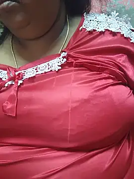 Snapshot of geetha431 chatting on June 2026 06:31:02 PM geetha431 online show from June 2026 06:31:02 PM