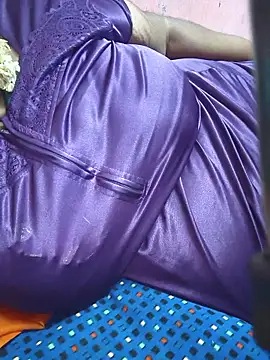 Snapshot of geetha431 chatting on June 2026 09:42:02 PM geetha431 online show from June 2026 09:42:02 PM