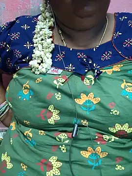 Snapshot of geetha431 chatting on June 2026 07:52:01 PM geetha431 online show from June 2026 07:52:01 PM