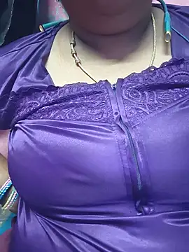 Snapshot of geetha431 chatting on June 2026 06:24:02 PM geetha431 online show from June 2026 06:24:02 PM