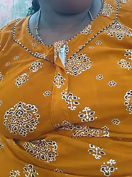 Snapshot of geetha431 chatting on June 2026 12:44:01 AM geetha431 online show from June 2026 12:44:01 AM
