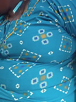Snapshot of geetha431 chatting on June 2026 11:05:02 AM geetha431 online show from June 2026 11:05:02 AM