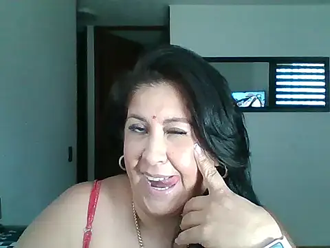 CurvyFireLatina online show from June 2026 03:23:01 PM