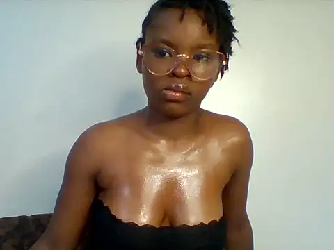 Snapshot of hot_cammy chatting on June 2026 06:35:02 AM hot cammy online show from June 2026 06:35:02 AM