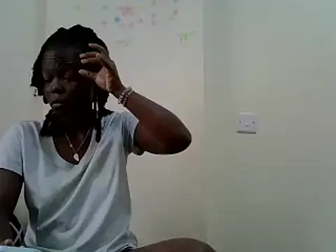 ebonycurvedass online show from June 2026 11:04:01 AM