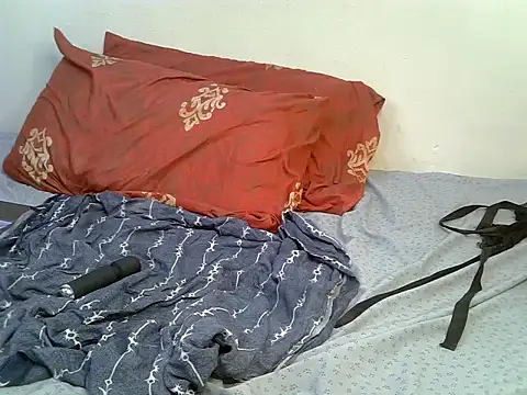 Vsexie online show from June 2026 09:27:01 PM