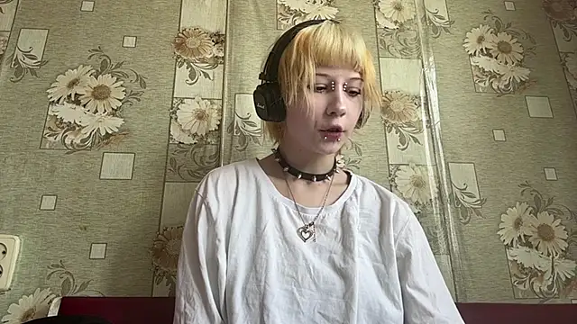 FatimahFroman online show from May 2026 09:39:01 AM