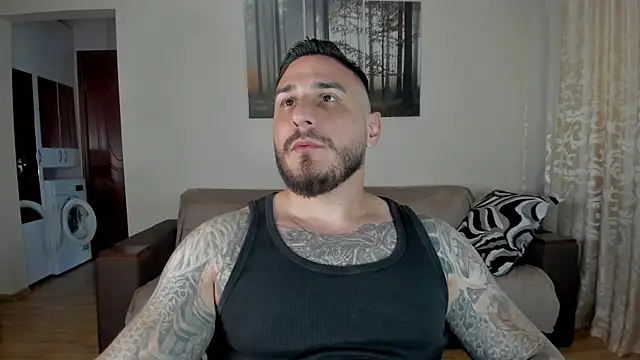 Gymdominus online show from May 2026 01:40:02 PM