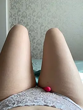 CofeBlond1 online show from May 2026 05:48:01 AM