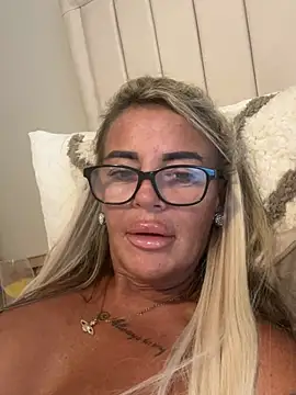 hotmilf66 online show from June 2026 06:51:01 PM