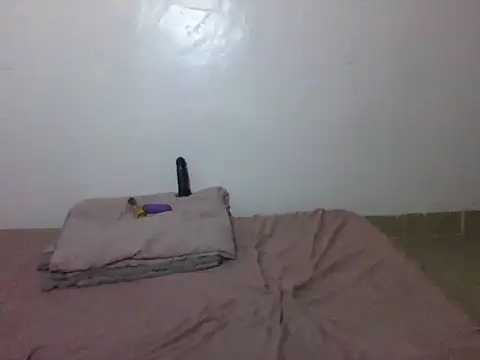 Trixievenus online show from May 2026 05:22:01 PM