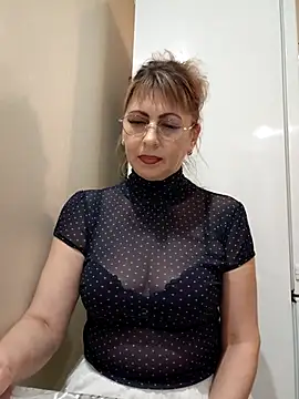 Kitty-MEOWW online show from June 2026 08:13:01 PM