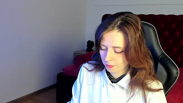 FreyaVeys online show from May 2026 05:13:01 AM