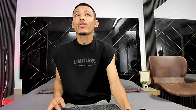 Camilo Contreras online show from June 2026 07:36:01 PM