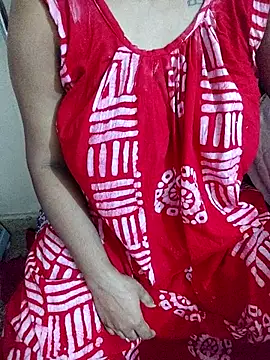 Snapshot of radhikagupta345 chatting on June 2026 06:57:02 PM radhikagupta345 online show from June 2026 06:57:02 PM