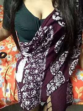 Snapshot of radhikagupta345 chatting on June 2026 03:57:02 PM radhikagupta345 online show from June 2026 03:57:02 PM