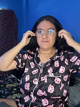 Mailly gabbyy  online show from June 2026 04:17:01 PM