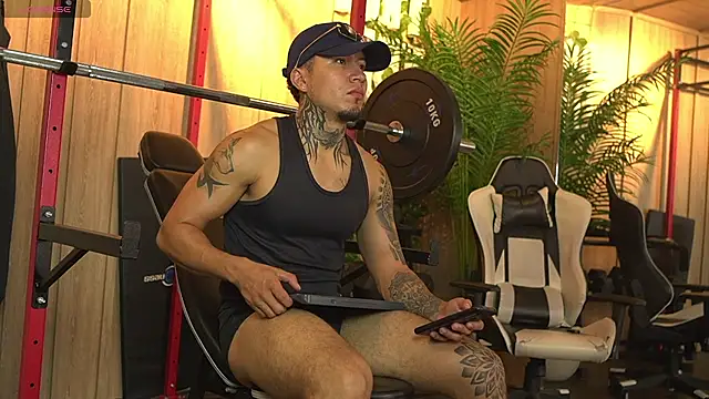 JhonyWestt online show from June 2026 02:33:01 PM