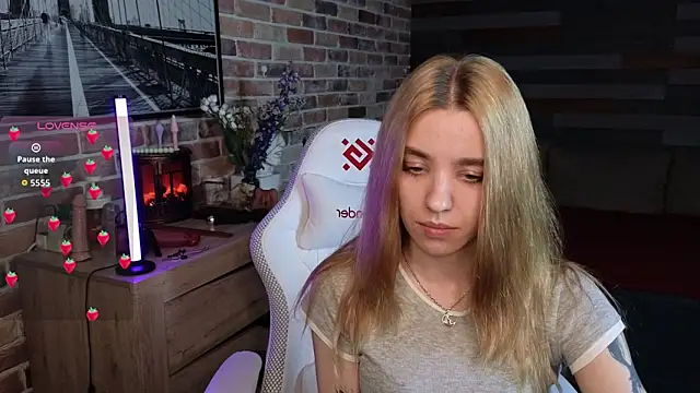 eva swetty online show from June 2026 09:03:01 PM