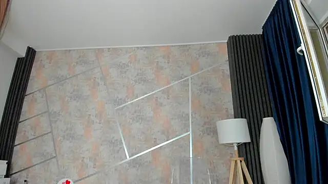 skinnyeva online show from May 2026 07:53:02 PM