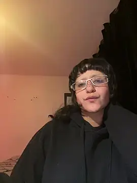 zoe secrets online show from June 2026 12:33:02 AM