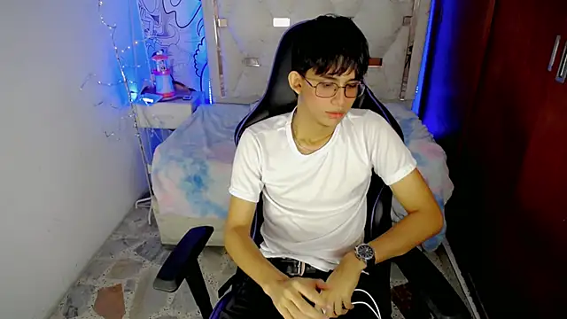 zxvn n online show from June 2026 01:44:02 PM