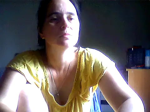Snapshot of AniaCool77 chatting on June 2026 10:25:01 AM AniaCool77 online show from June 2026 10:25:01 AM