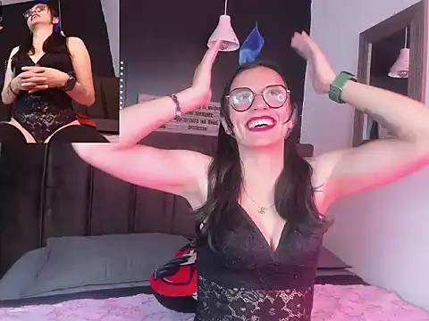 Afroditta Rosse online show from June 2026 08:10:01 PM
