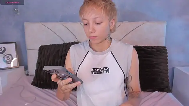 vane grey online show from July 2026 06:52:01 PM