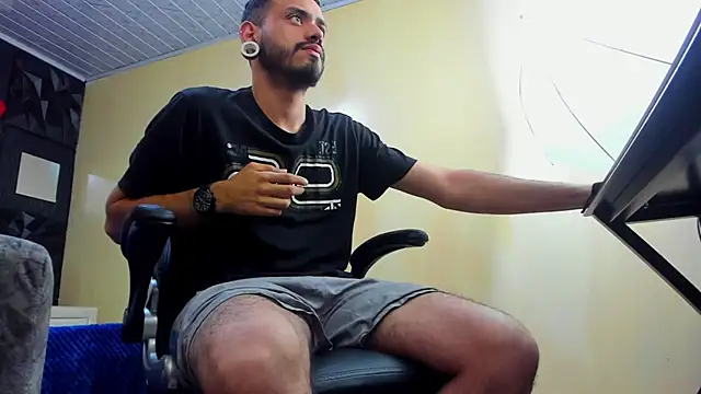 BrunoCarzon online show from May 2026 12:11:01 PM