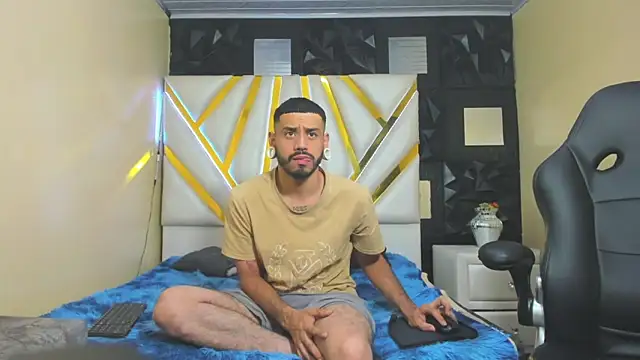 BrunoCarzon online show from May 2026 12:13:02 PM