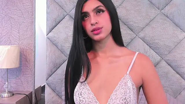 Snapshot of LilithDesire_ chatting on June 2026 04:56:02 PM LilithDesire online show from June 2026 04:56:02 PM